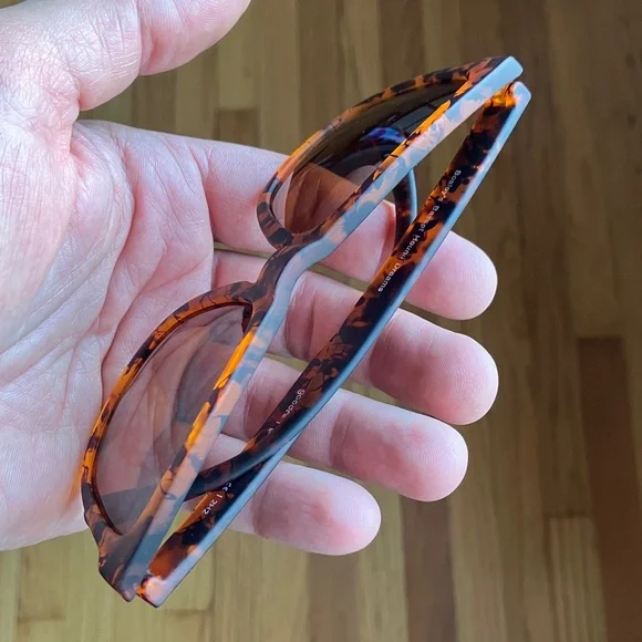 goodr - Picture 10 of 10